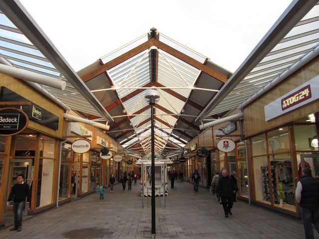 Designer outlet village, Bridgend - geograph.org.uk - 3364351