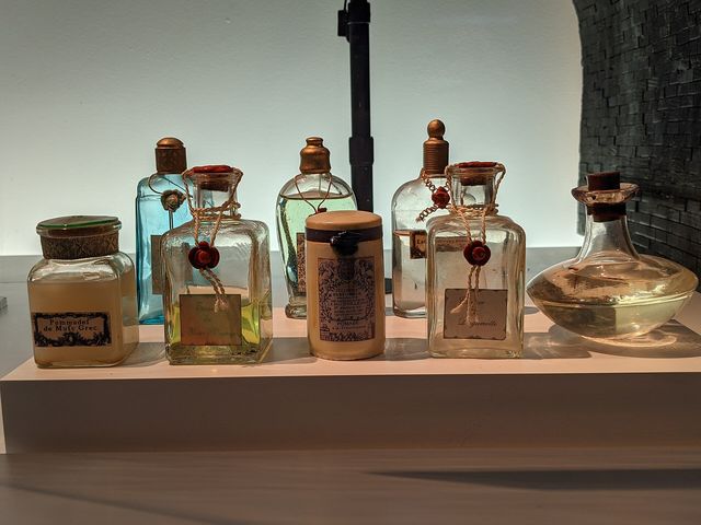 Filmmuseum Berlin - Perfume props