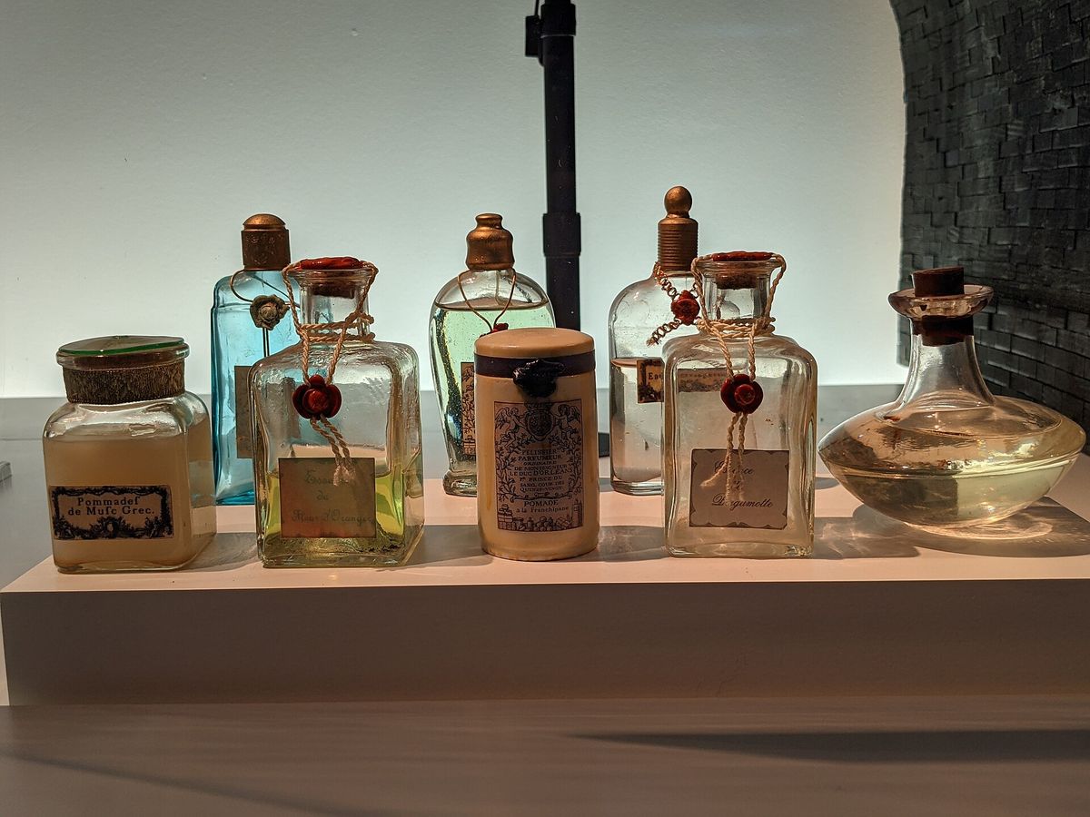 Filmmuseum Berlin - Perfume props